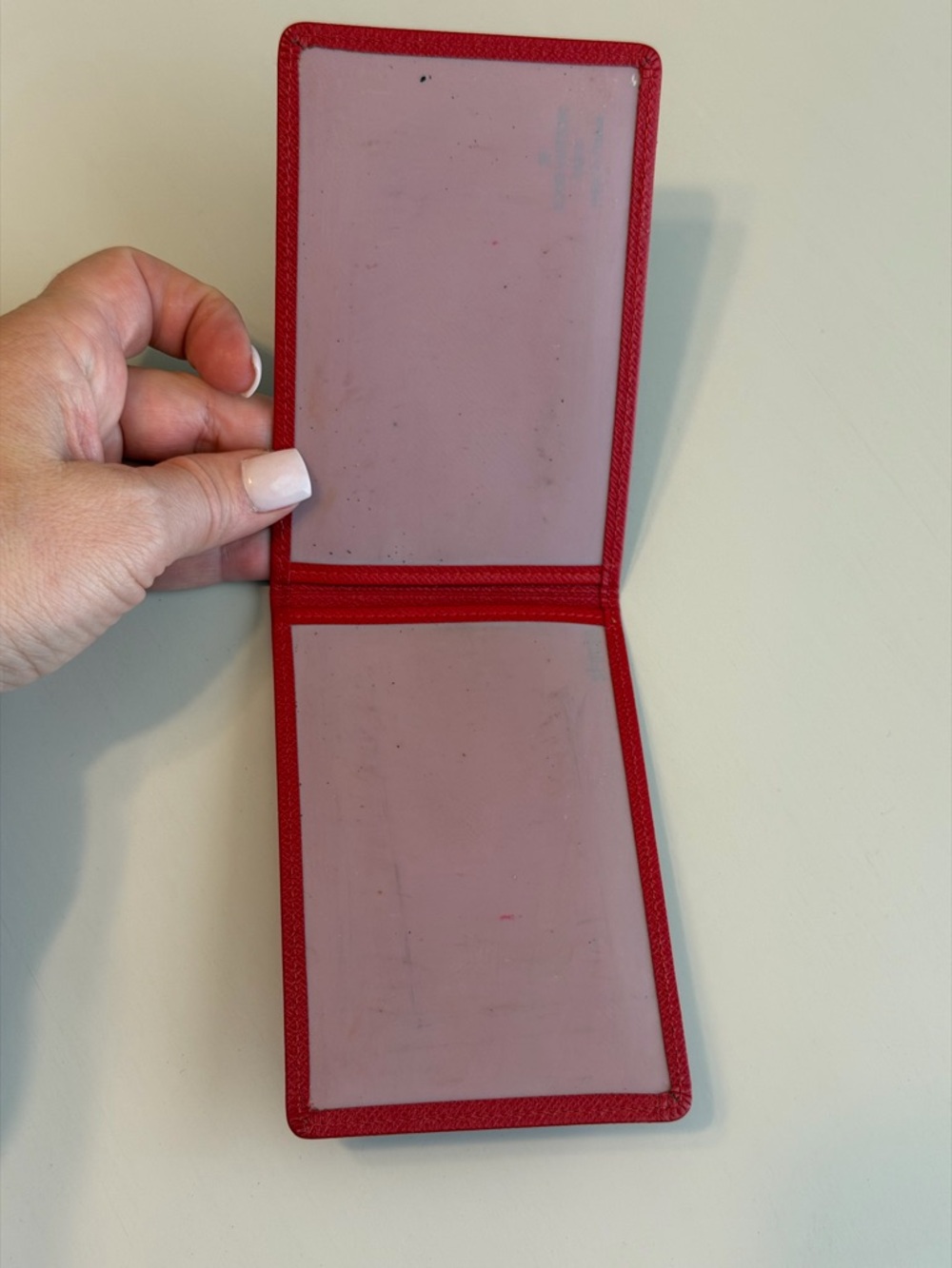 Authentic Louis Vuitton red card holder - Picture 11 of 16